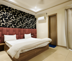 Gauri Gurukul Gaushala